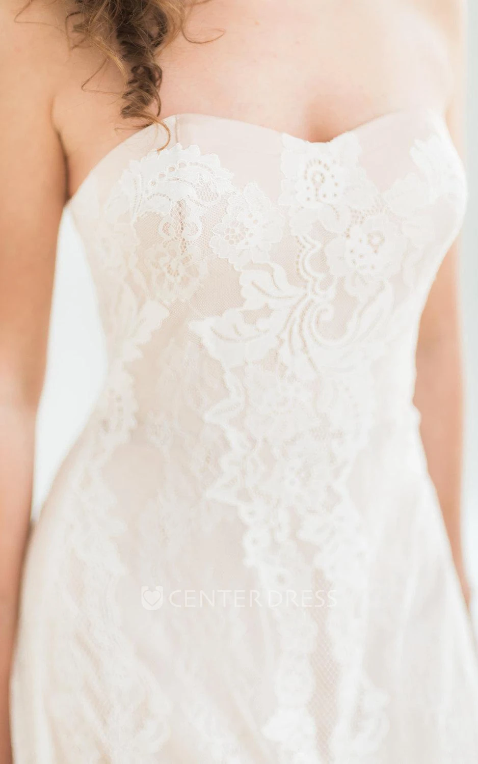 Modern Floral Sheath Sweetheart Neckline Strapless Boho Maxi Spring Wedding Dress Sexy Romantic Lace Floor Length Sweep Train Bridal Gown