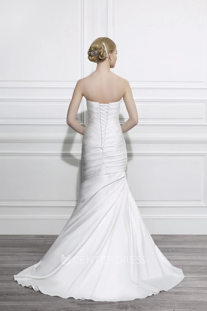 Mermaid Sweetheart Satin Winter Wedding Dress With Criss Cross And Lace Up