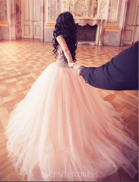Stunning Crystal Princess Tulle Evening Dresses Floor Length Sweet 16 Quinceanera Dress