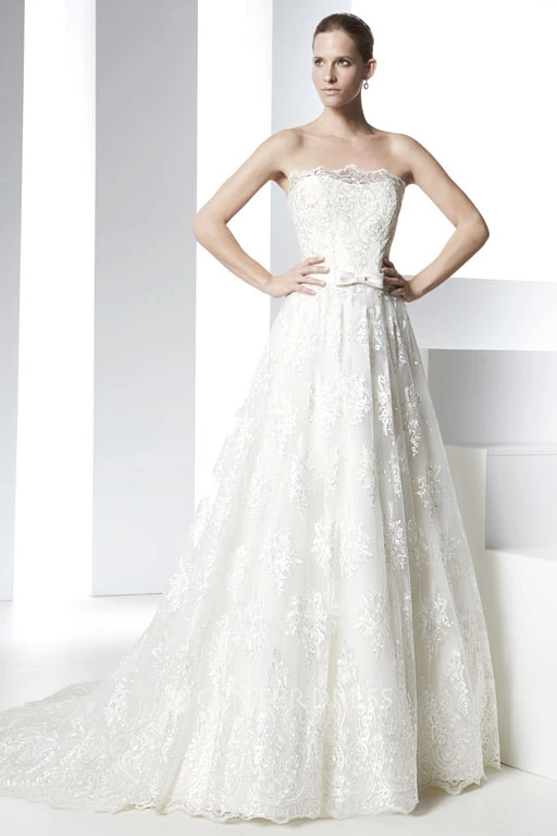 Strapless Maxi Appliqued Lace Wedding Dress With Court Train And V Back