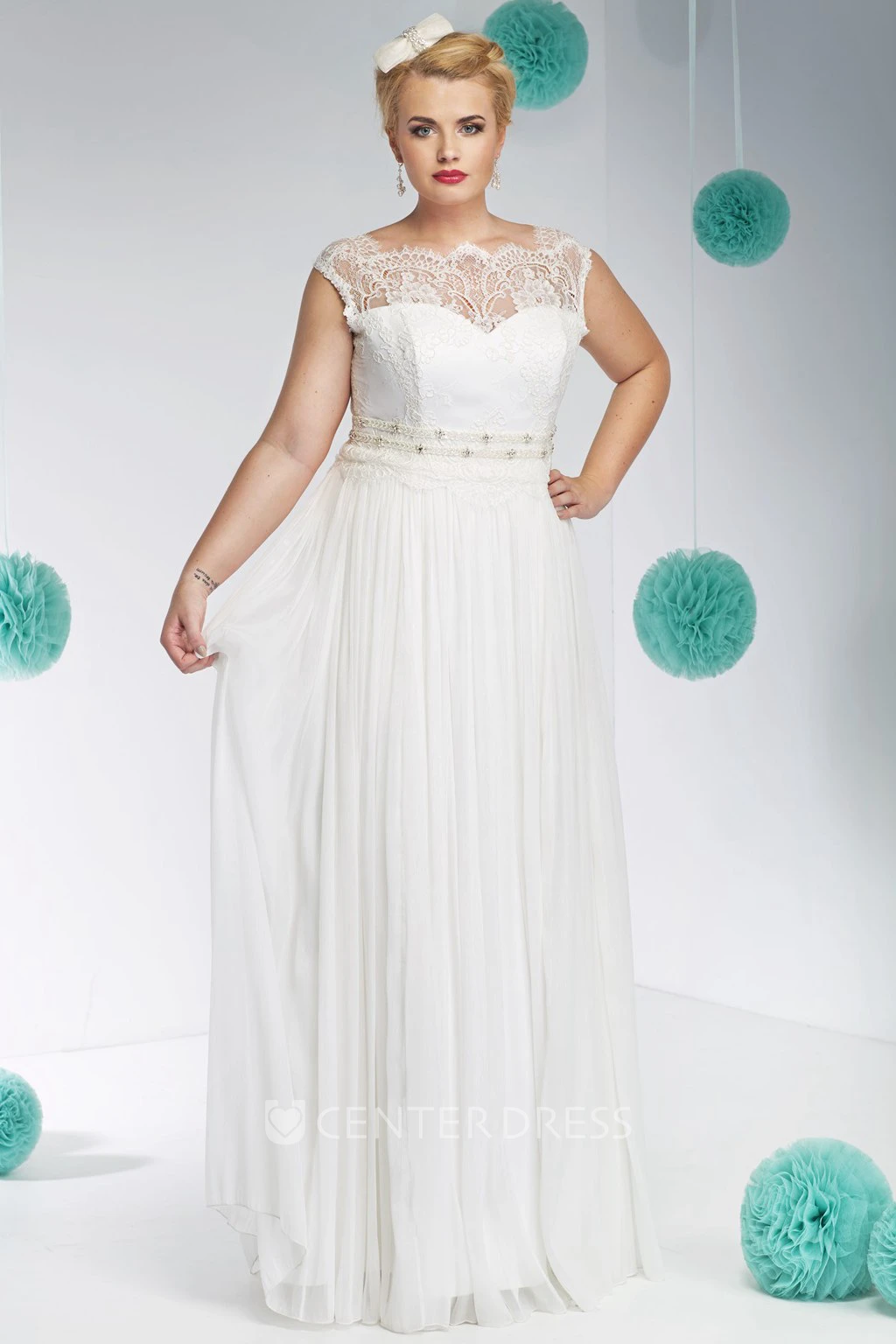 Bateau-Neck Long Jeweled Tulle&Lace Plus Size Wedding Dress