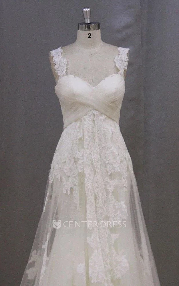 Long Sleeveless A-Line Lace Warm Wedding Dress With Empire Waist