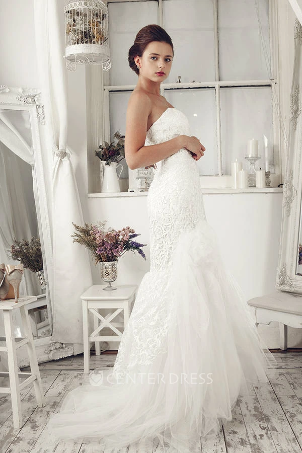 Trumpet Strapless Long Tulle Wedding Dress With Lace