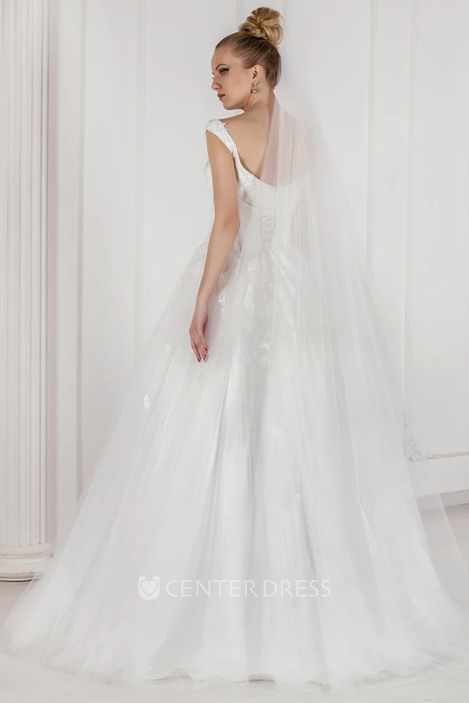 Ball-Gown Appliqued Floor-Length Sleeveless Tulle Wedding Dress With Pleats And Beading