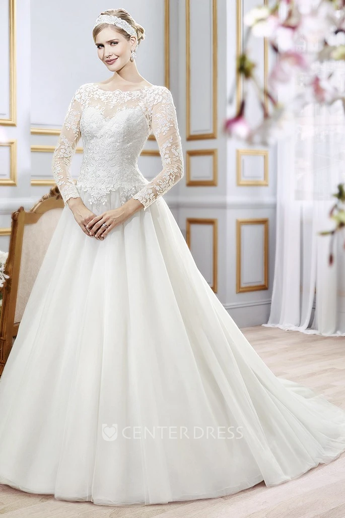 Floor-Length Scoop Appliqued Chiffon Wedding Dress With Court Train And V Back