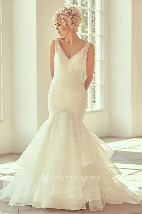 Long V-Neck Criss-Cross Tulle Wedding Dress With Court Train And V Back