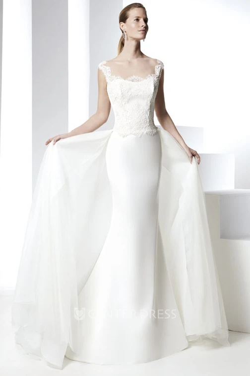 Strapless Floor-Length Appliqued Tulle&Satin Wedding Dress
