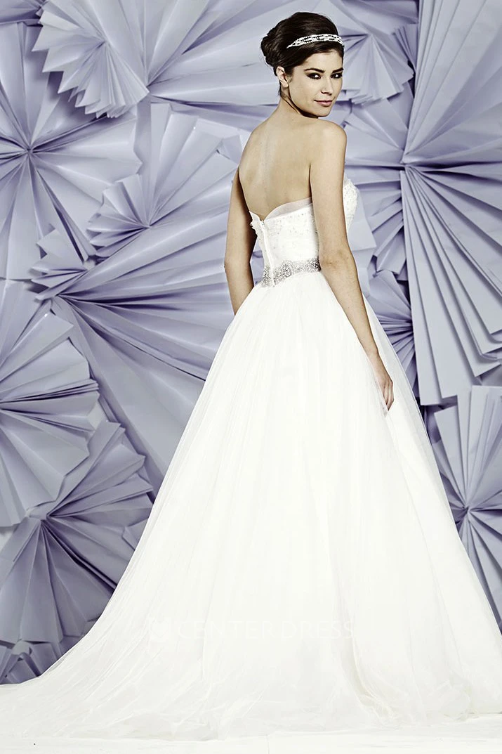 A-Line Strapless Long Sleeveless Ruched Tulle Wedding Dress With Beading And Waist Jewellery
