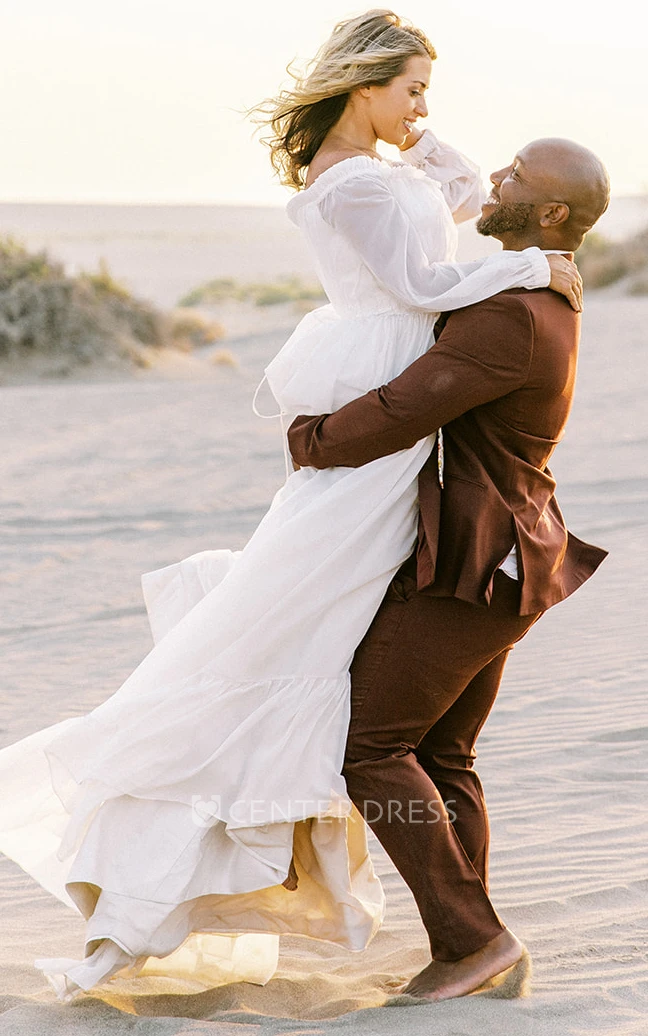 Elegant Sweetheart Chiffon Wedding Dress with 3/4 Off-shoulder Sleeves And Appliques