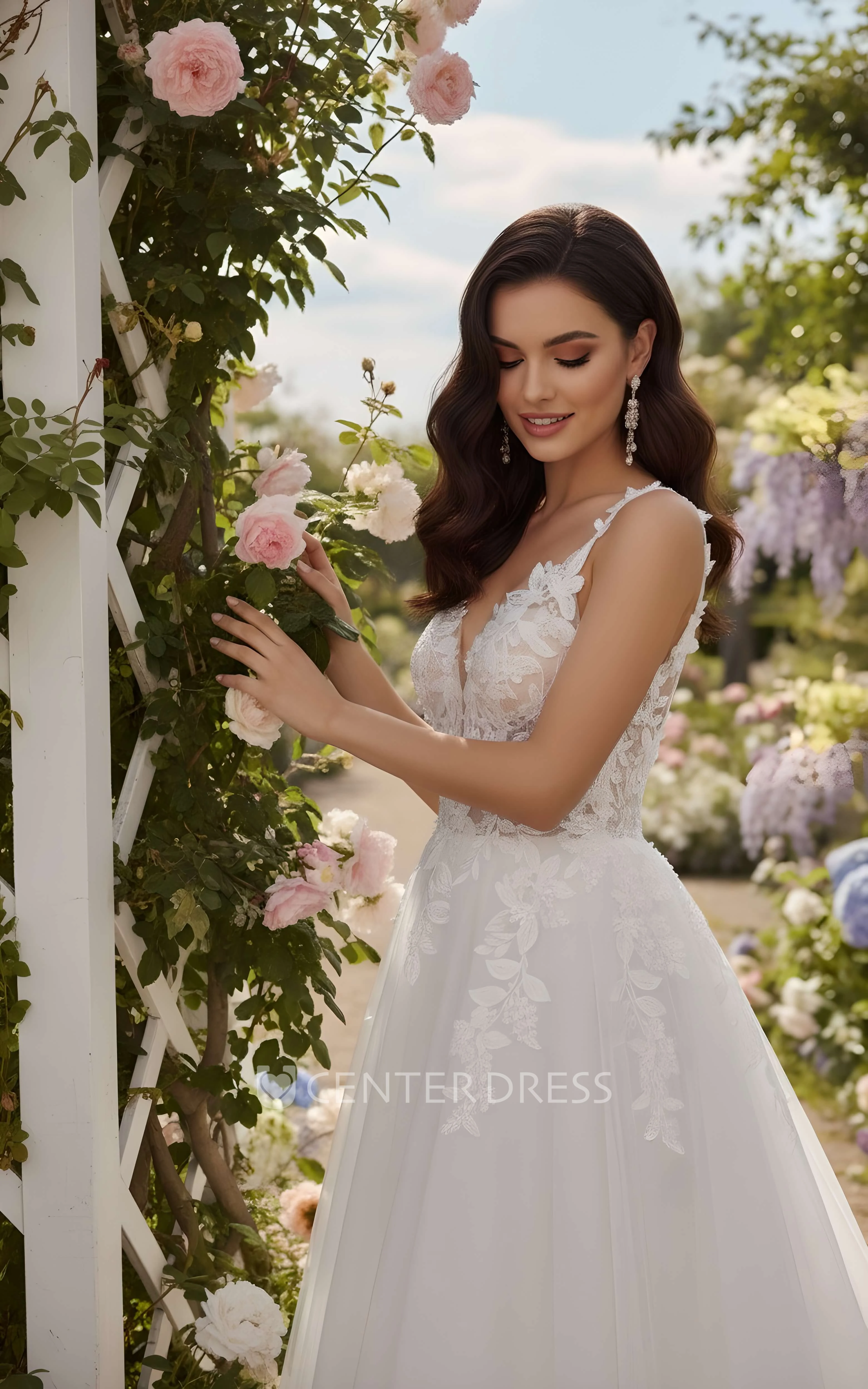 Elegant Deep V-Neck Spaghetti Spring Wedding Dress Floral Lace A-Line Chiffon Garden Bridal Gown