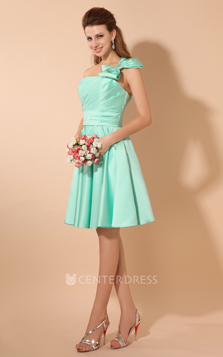 single shoulder taffeta bridesmaid dresses