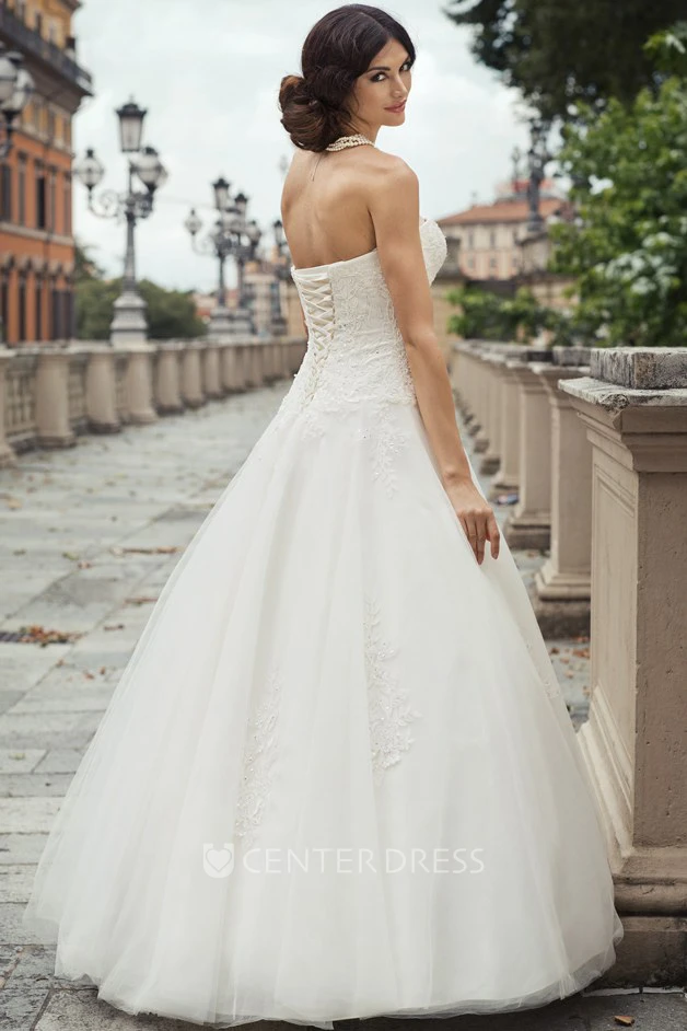 Ball Gown Sleeveless Appliqued Floor-Length Strapless Tulle&Lace Wedding Dress