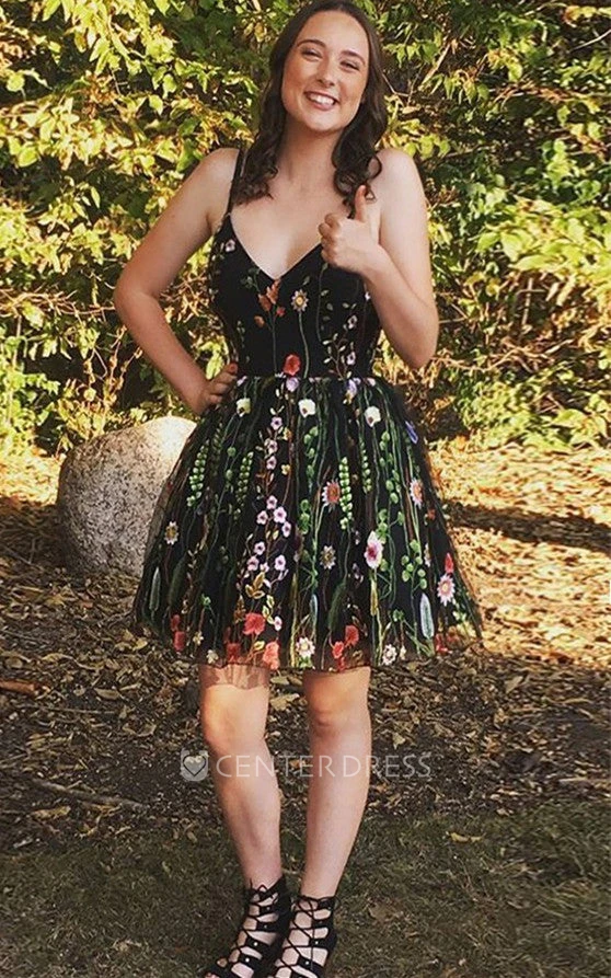 Sleeveless A Line Spaghetti Strap Lace Homecoming Dress With Low-V Back