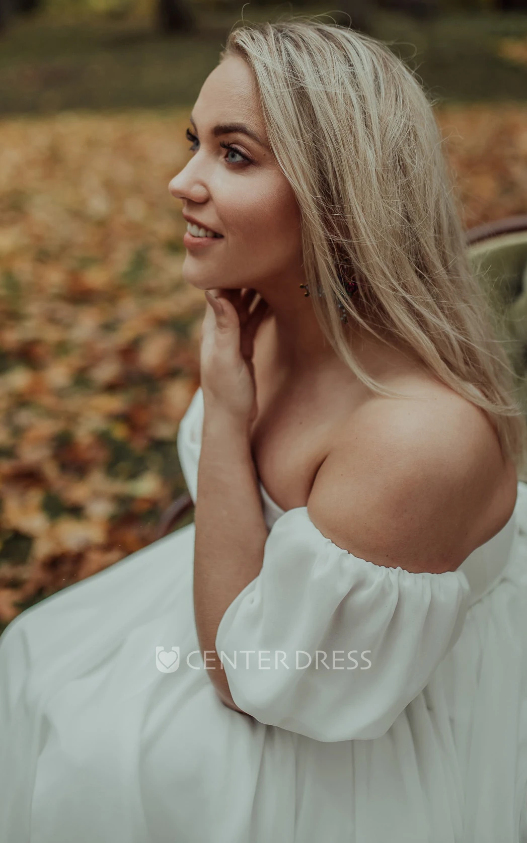 Elegant Chiffon Off-the-shoulder Pull A Line Wedding Dress with Bow