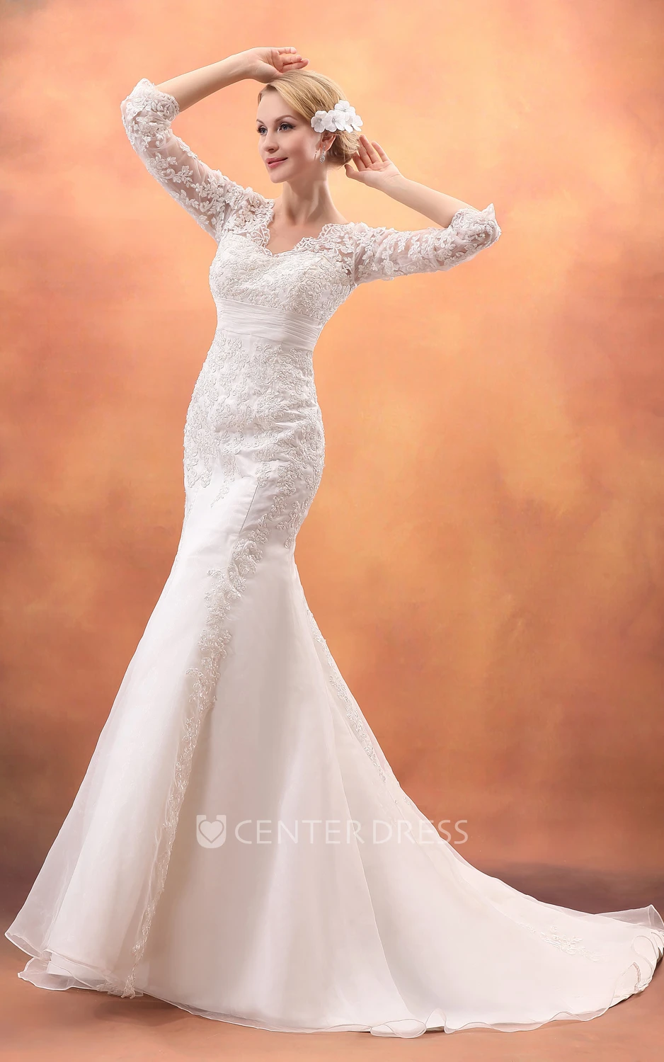 Impressive Siren Laced Half-Sleeve Gown With Brush Train