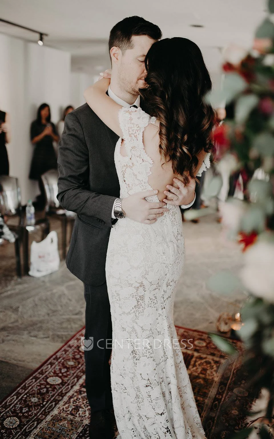 Mermaid Lace Winter Wedding Dress V-neck Appliques Sexy Beach Bohemian