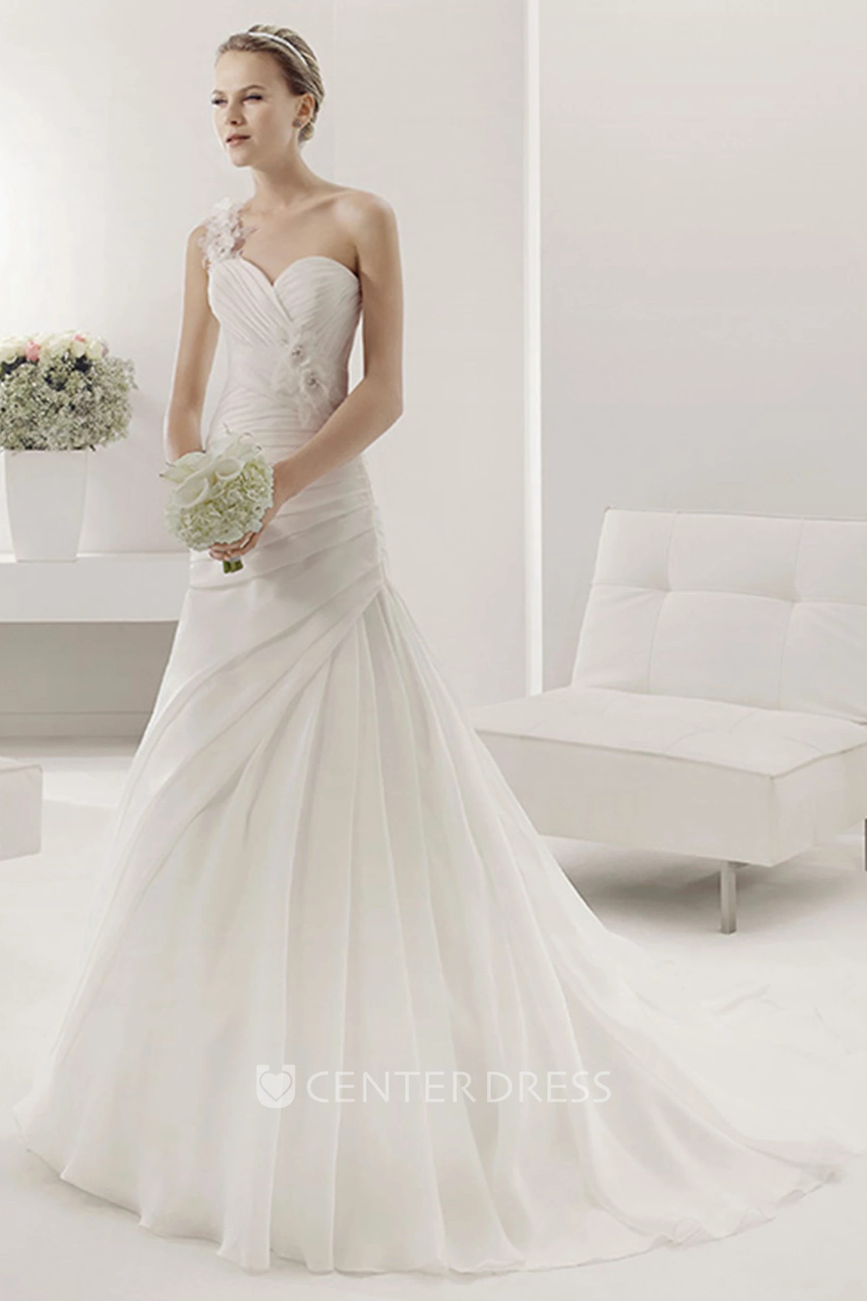 Floral Single Shoulder Sweetheart Ball Gown With Waist Flower