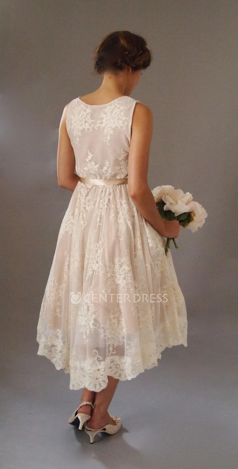 Vintage Style Sleeveless Scoop Neck Pleated Nude Blush Tea-Length Lace Dress