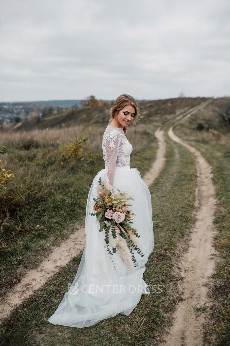 Glamorous Bohemian Tulle Lace Two Piece Court Train Wedding Dress with Appiliques