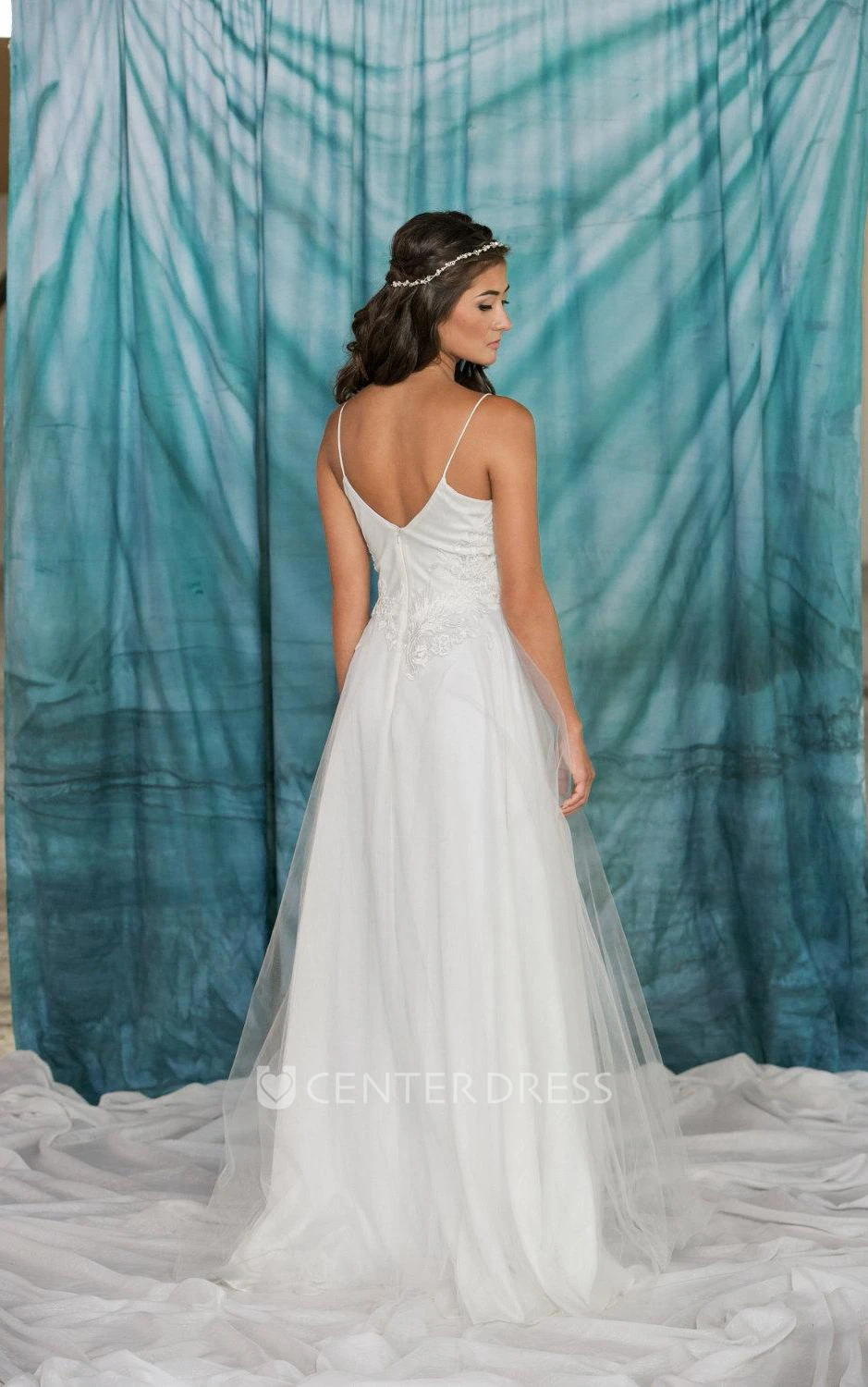 A-Line Spaghetti Strapped Tulle Lace Weddig Dress