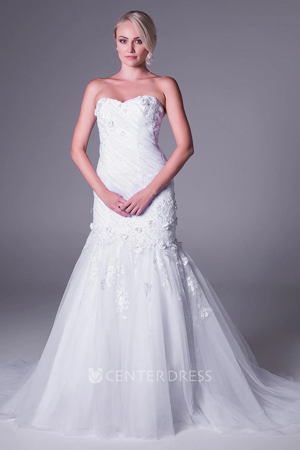 Mermaid Appliqued Sweetheart Tulle Wedding Dress With Ruching And Zipper