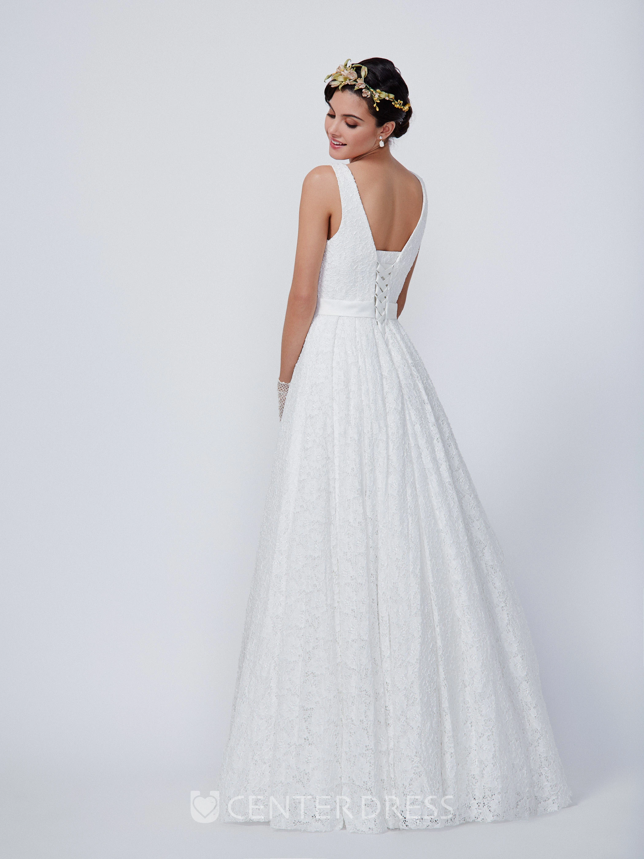 A-Line Floor-Length Floral Sleeveless V-Neck Lace Wedding Dress