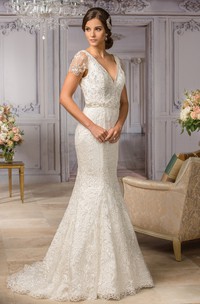 Short-Sleeved V-Neck Mermaid Gown With Appliques And V-Back