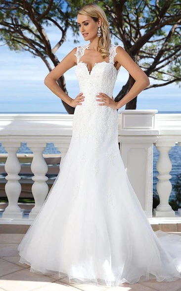 Floor-Length Straps Appliqued Lace Wedding Dress With Court Train And Keyhole