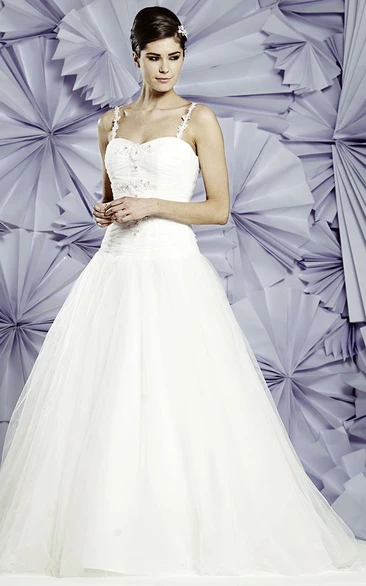 Ball Gown Floor-Length Ruched Sleeveless Spaghetti Tulle Wedding Dress With Appliques