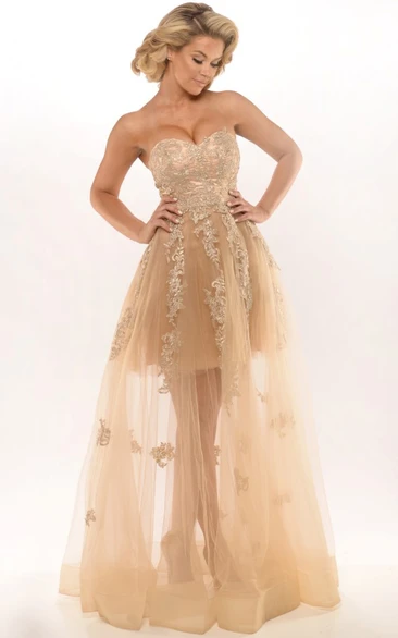 A-Line Appliqued Sweetheart Sleeveless Tulle Prom Dress