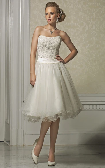 A-Line Strapless Sleeveless Appliqued Knee-Length Lace&Organza Wedding Dress With Ruffles And Cape