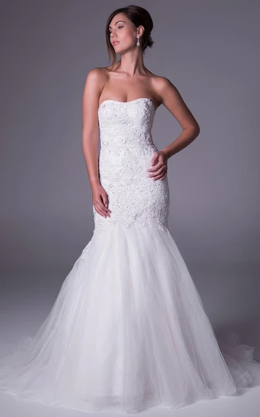 Mermaid Appliqued Strapless Tulle Wedding Dress With Beading