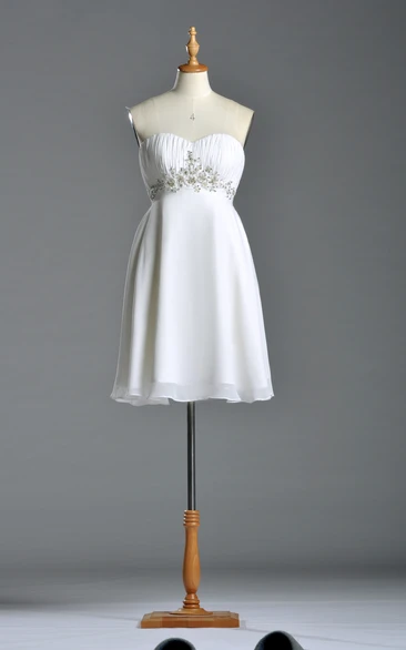 Short Sweetheart Sleeveless Chiffon Wedding Dress With Ruching and Beading