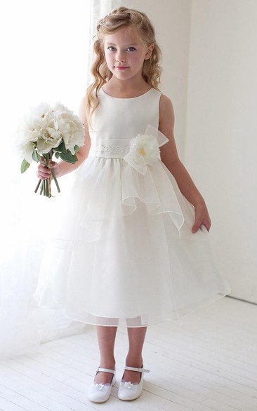 Tea-Length Floral Bowed Appliqued Lace&Organza Flower Girl Dress With Tiers