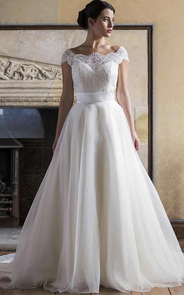 A-Line Bateau-Neck Cap-Sleeve Long Lace&Tulle Wedding Dress With Court Train