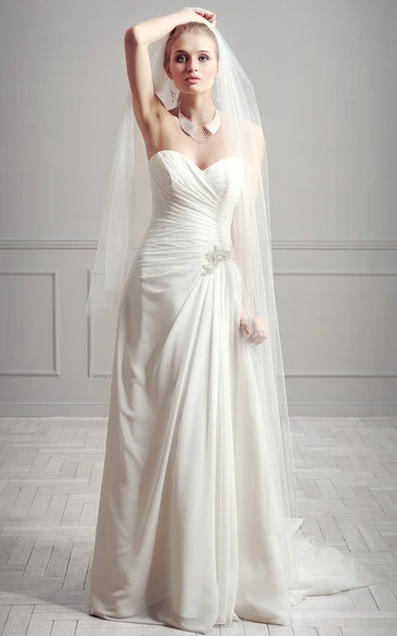 Sheath Floor-Length Sweetheart Side-Draped Sleeveless Chiffon Wedding Dress With Broach