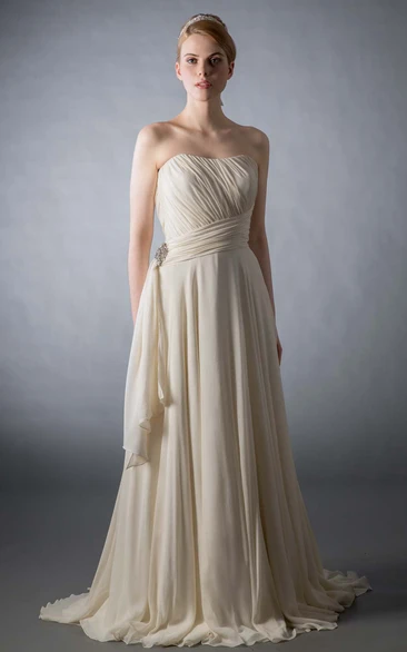 Floor-Length Strapless Ruched Broach Chiffon Wedding Dress With Brush Train