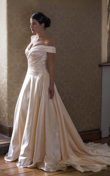 Michaelangelo wedding dress 84270 hotsell