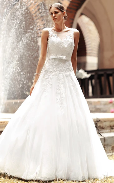 A-Line Scoop-Neck Appliqued Long Sleeveless Tulle&Lace Wedding Dress