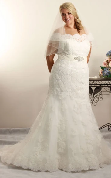 Trumpet Off-The-Shoulder Jeweled Long Lace Plus Size Wedding Dress With Appliques