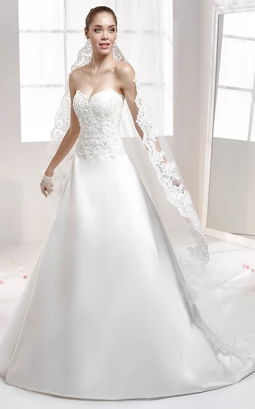 Sweetheart A-line Wedding Grown with Lace Appliqued Bodice and Satin Skirt 