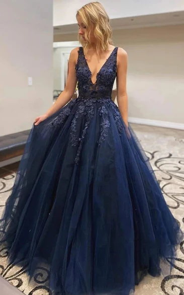 Ball Gown Sleeveless Tulle Casual Prom Dress with Appliques and Beading