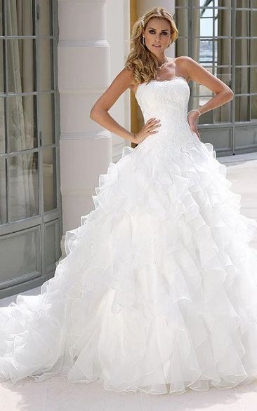 A-Line Ball-Gown Cascading-Ruffle Sleeveless Floor-Length Strapless Organza Wedding Dress With Appliques