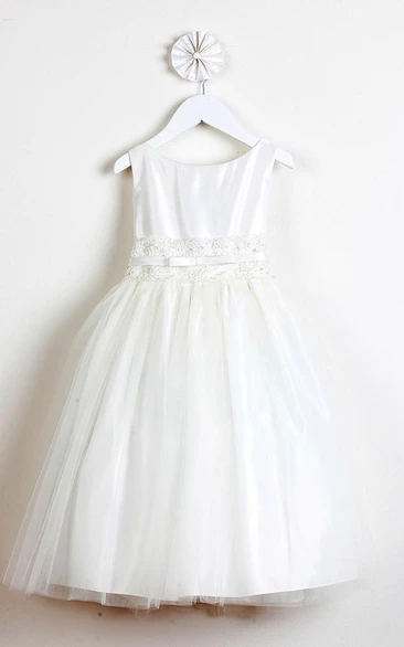 Tea-Length Tiered Bowed Tulle&Lace Flower Girl Dress With Ribbon