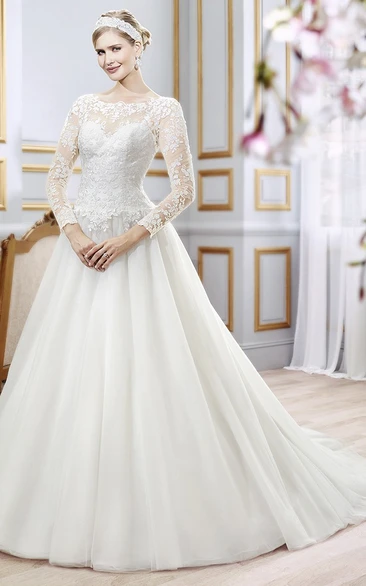 Floor-Length Scoop Appliqued Chiffon Wedding Dress With Court Train And V Back