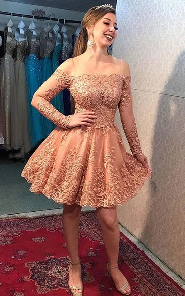 Adorable Off-the-shoulder A Line Lace Short Homecoming Dress With Long Sleeve And Appliques
