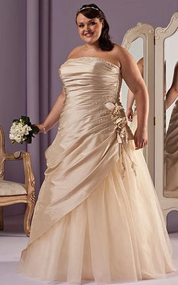 Strapless Taffeta Wrapped Bridal Gown With Lace Up And Flower
