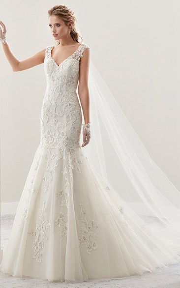 V-Neck Mermaid Lace Bridal Gown With Illusive Appliques Straps And Open Back
