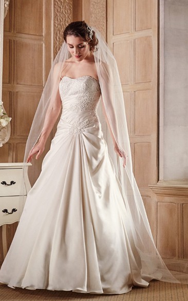 Strapless Long Appliqued Jersey Wedding Dress With Court Train