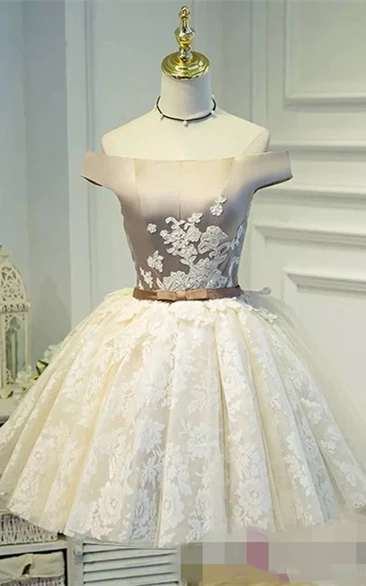 Ball Gown Short Mini Sleeveless Off-the-shoulder Appliques Bow Pleats Satin Lace Homecoming Dress